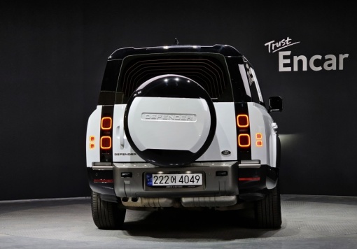 Land rover Defender (L663)