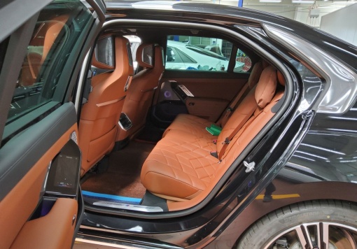 BMW 7 Series (G70)