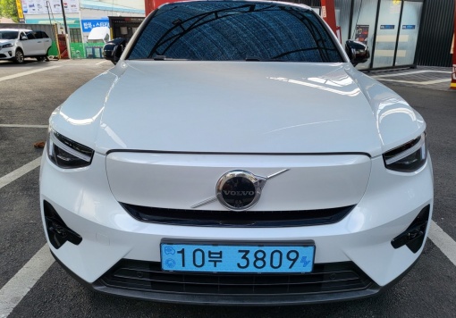 Volvo C40 recharge