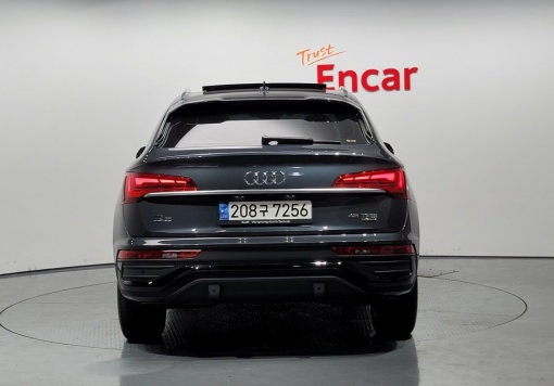 Audi Q5 (FY)