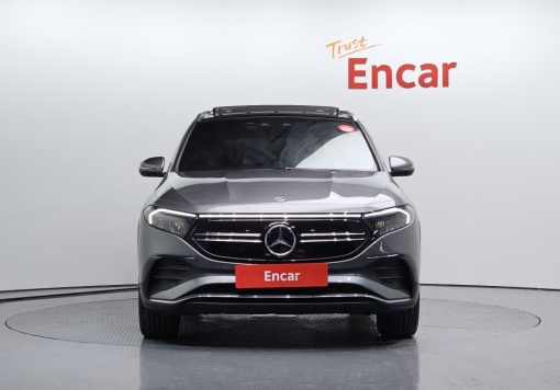 Mercedes-Benz EQA-H243