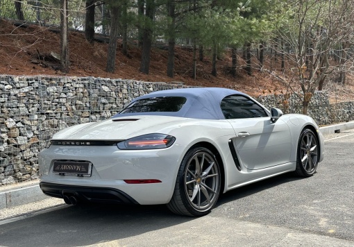Porsche 718 boxster
