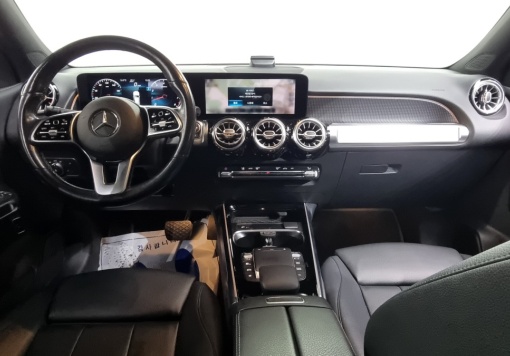Mercedes-Benz GLB-Class X247