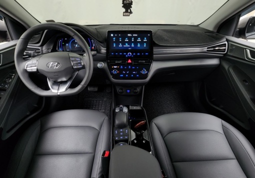 Hyundai The new Ioniq electric