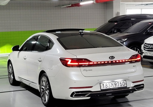 Kia K7 Premier