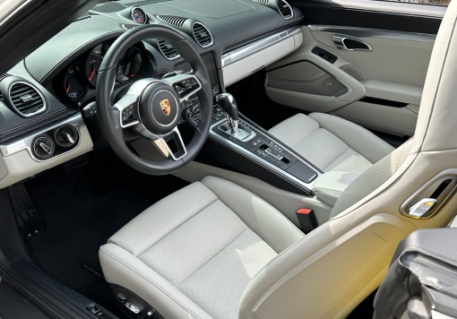 Porsche 718 boxster