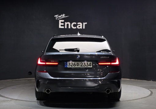 BMW 3 Series (G20)