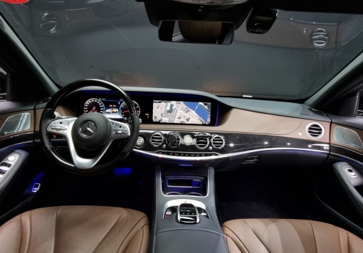 Mercedes-Benz S-Class W222