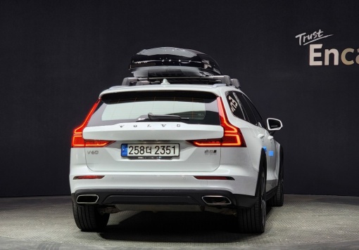 Volvo V60 Cross Country 2nd Generation