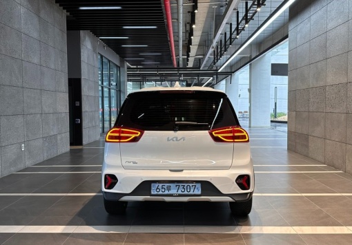 Kia niro plus