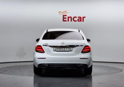 Mercedes-Benz E-Class W213