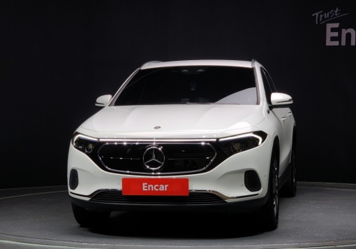 Mercedes-Benz EQA-H243