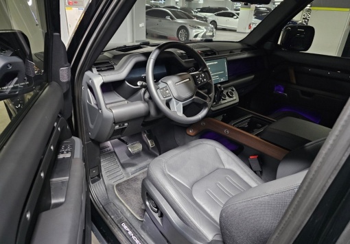 Land rover Defender (L663)