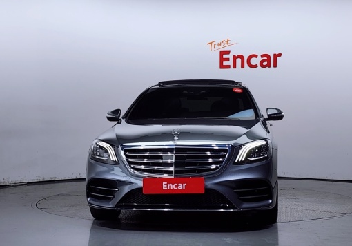 Mercedes-Benz S-Class W222