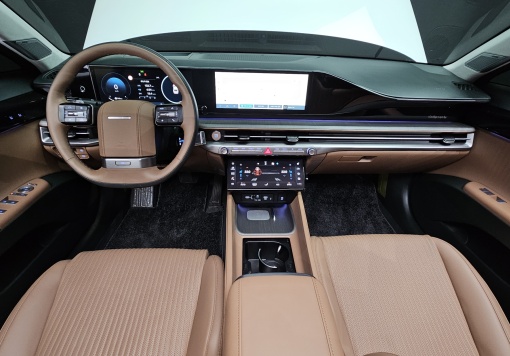 Hyundai Grandeur Hybrid (GN7)