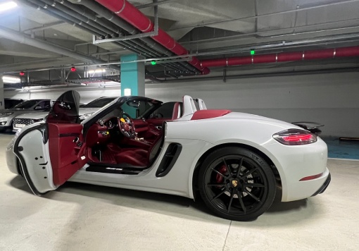 Porsche 718 boxster