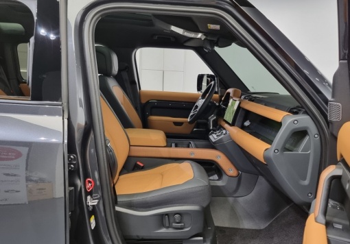 Land rover Defender (L663)