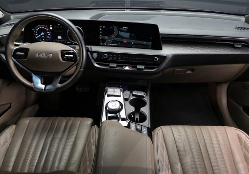 Kia K8 Hybrid