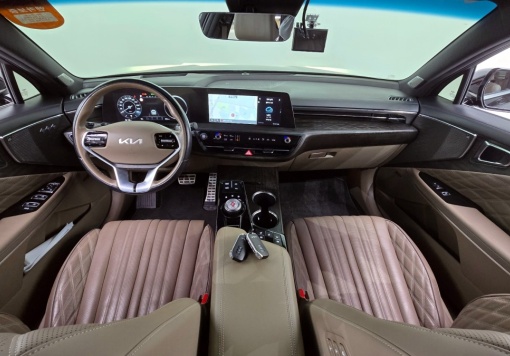 Kia K8
