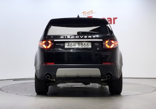 Land rover discovery sport