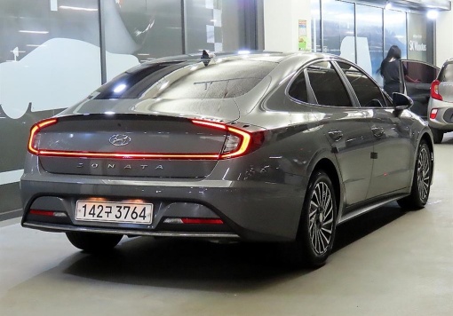 Hyundai Sonata Hybrid (DN8)