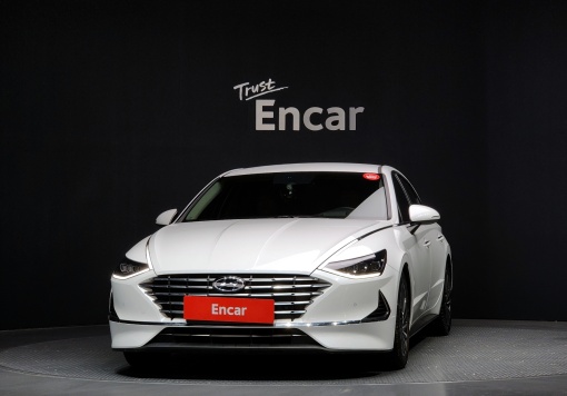Hyundai Sonata Hybrid (DN8)