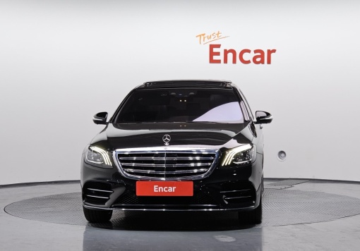 Mercedes-Benz S-Class W222