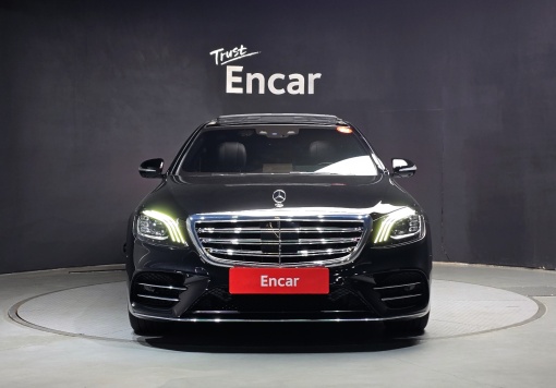 Mercedes-Benz S-Class W222
