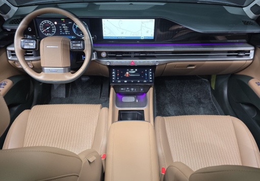 Hyundai Grandeur Hybrid (GN7)