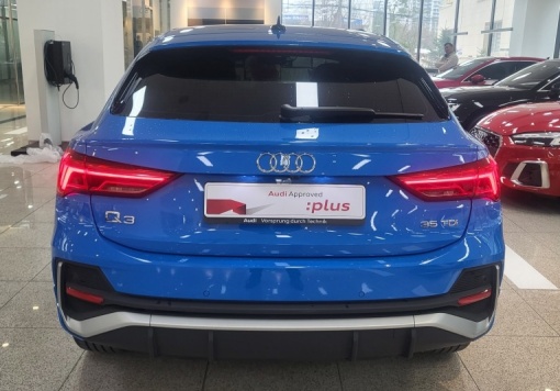 Audi Q3 (F3)