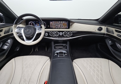 Mercedes-Benz S-Class W222