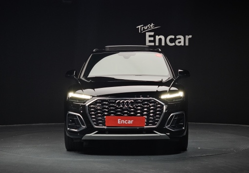 Audi Q5 (FY)