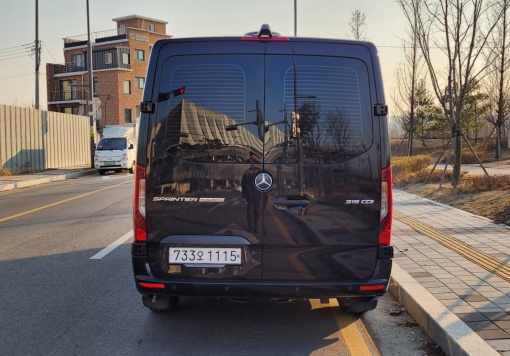 Mercedes-Benz sprinter