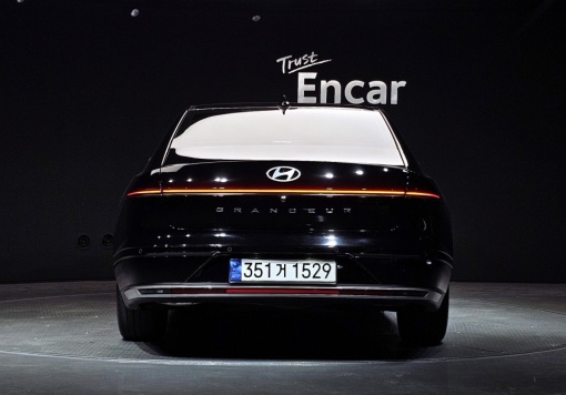Hyundai Grandeur Hybrid (GN7)