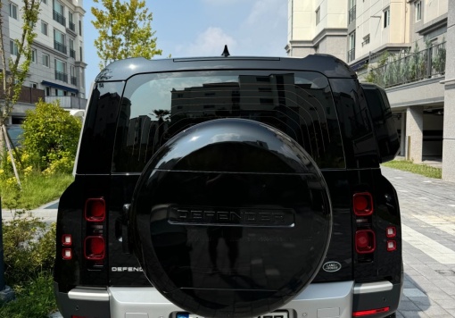 Land rover Defender (L663)