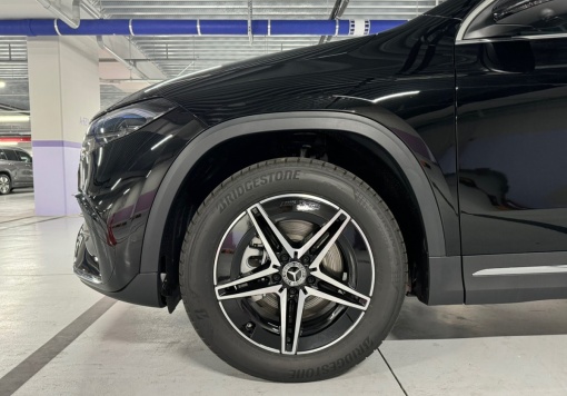 Mercedes-Benz EQA-H243