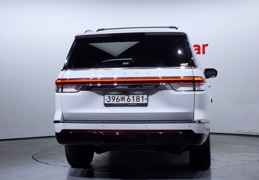 Lincoln Navigator 4th generation