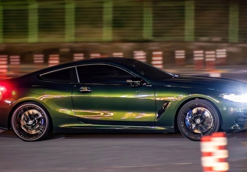 BMW 8 Series (G15)