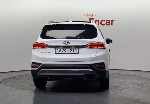 Hyundai Santa Fe TM