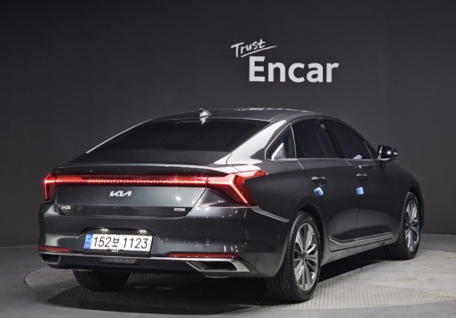 Kia K8 Hybrid