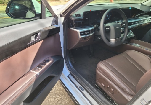 Hyundai Grandeur (GN7)