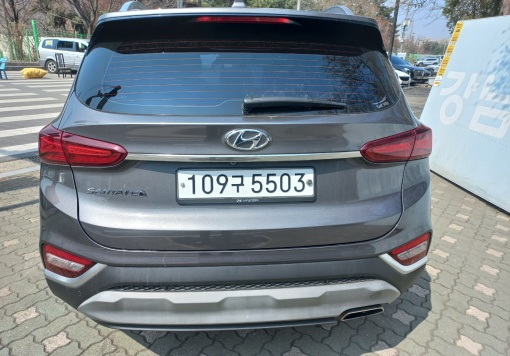 Hyundai Santa Fe TM