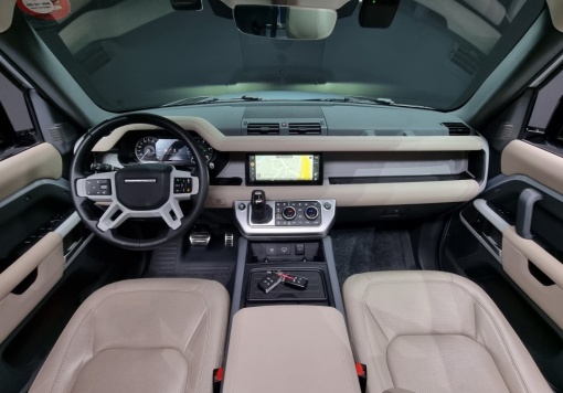 Land rover Defender (L663)