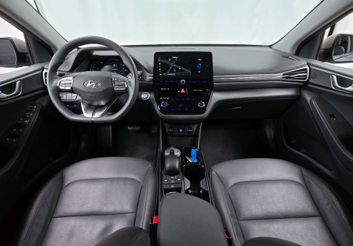 Hyundai The new Ioniq electric