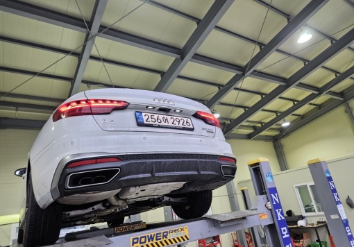 Audi A4 (B9)