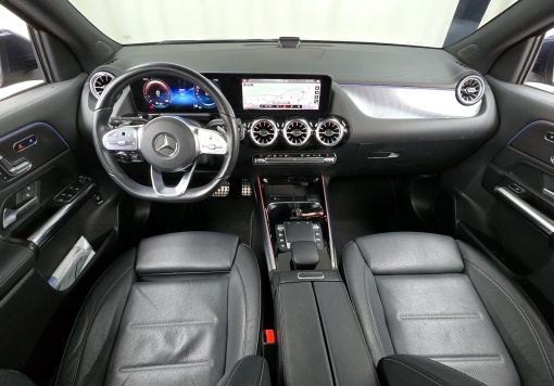 Mercedes-Benz EQA-H243