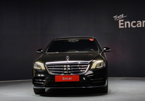 Mercedes-Benz S-Class W222