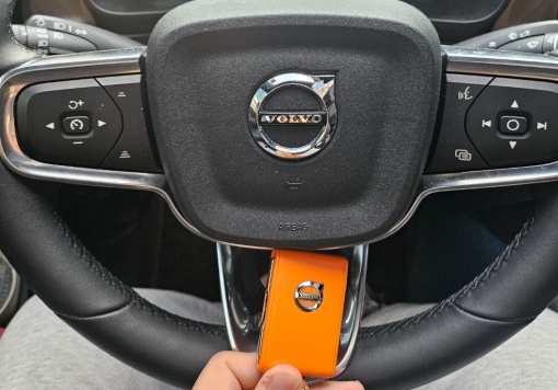 Volvo C40 recharge