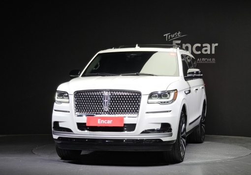 Lincoln Navigator 4th generation