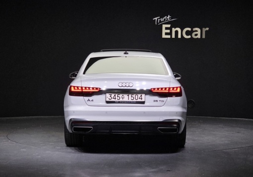 Audi A4 (B9)